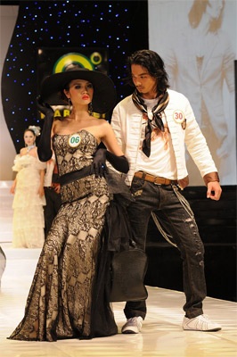 Võ Hoàng Yến và Phạm Xuân Thu đoạt giải Vàng Siêu mẫu 2008 - 2 Võ Hoàng Yến và Phạm Xuân Thu đoạt giải Vàng Siêu mẫu 2008 - 2