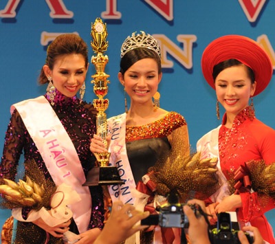 Vương miện thuộc về ca sĩ Thùy Lâm - 5 Vương miện thuộc về ca sĩ Thùy Lâm - 5