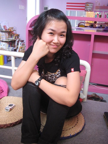 Võ Hạ Trâm - ca sĩ thế hệ 9x cực teen  - 1