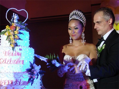 Đám cưới ấm cúng của Phi Thanh Vân - 10 Đám cưới ấm cúng của Phi Thanh Vân - 10