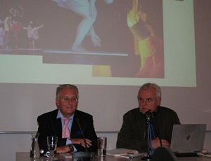 "Chúng tôi đã chọn Việt Nam..." - 1 "Chúng tôi đã chọn Việt Nam..." - 1