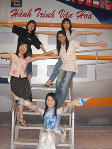 MC Bạch Dương sẽ chia tay “Hành trình văn hóa” - 2 MC Bạch Dương sẽ chia tay “Hành trình văn hóa” - 2