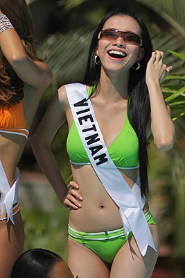 Ngắm mỹ nhân khoe “dáng ngà” với bikini - 6