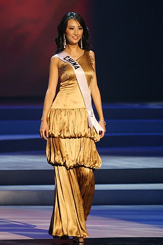 Chùm ảnh: Đêm trình diễn ấn tượng tại Crown Convention  - 31