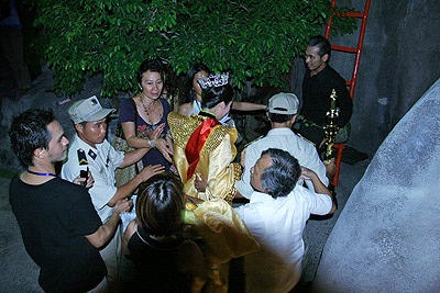 Khoảnh khắc khó quên trong đêm đăng quang - 14