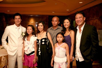 Nhiều "sao" đến dự lễ đính hôn Quang Dũng - Jennifer Phạm - 2