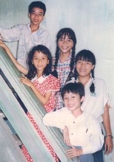 Những hình ảnh “độc” của Tùng Dương - 3 Những hình ảnh “độc” của Tùng Dương - 3