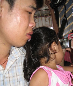 Hiệp “gà” nhận án 2 năm tù giam - 1 Hiệp “gà” nhận án 2 năm tù giam - 1