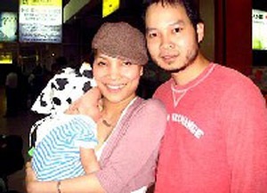 Những mối tình vượt đại dương trong làng “sao” Việt  - 3