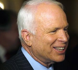 Người đàn bà bị ám ảnh bởi John McCain - 1