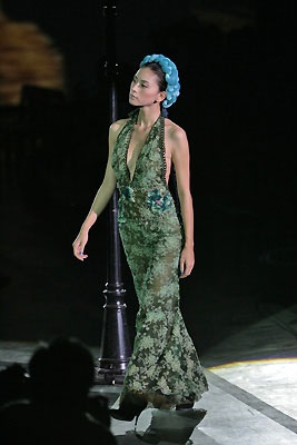 Nghĩ gì về “sân ga” Đẹp Fashion Show 7? - 1