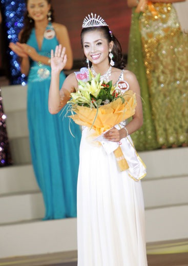 Trần Thị Thùy Dung đăng quang Hoa hậu Việt Nam 2008 - 18 Trần Thị Thùy Dung đăng quang Hoa hậu Việt Nam 2008 - 18