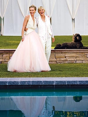 Ảnh cưới của cặp “sao” đồng tính - 8 Ảnh cưới của cặp “sao” đồng tính - 8