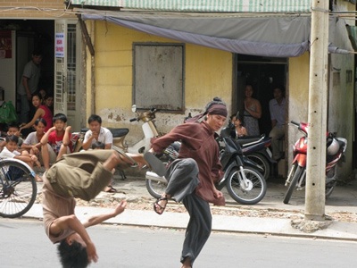 Lý Hải hóa thân thành “Thần lười” - 1