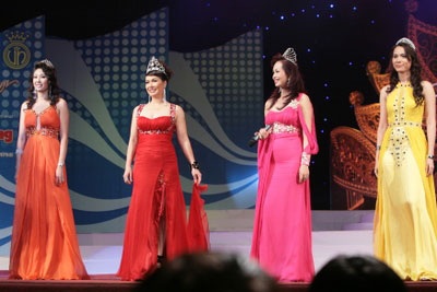 Đêm tôn vinh thưa vắng... - 6