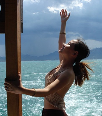 Mai Khôi: “Phụ nữ thì phải phù phiếm một chút” - 1