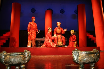 Quyền Linh - Kim Chi cùng “thăng hoa” - 2 Quyền Linh - Kim Chi cùng “thăng hoa” - 2