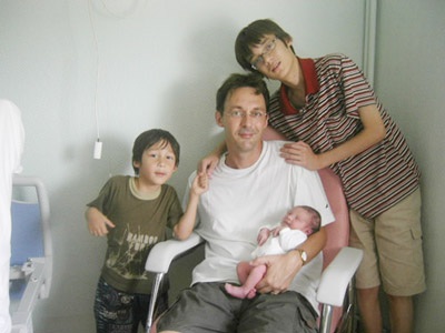 NSƯT Lê Vi sinh con ở tuổi 40  - 3