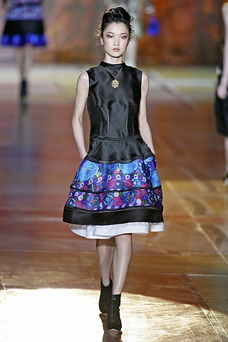 Nữ tính Roberto Cavalli - 7 Nữ tính Roberto Cavalli - 7