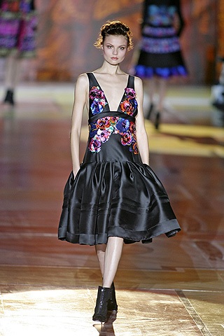 Nữ tính Roberto Cavalli - 9 Nữ tính Roberto Cavalli - 9