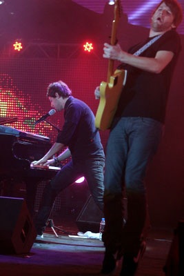 Shayne Ward - đêm qua thật “nóng”! - 8