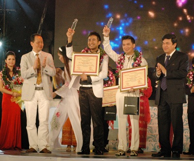 Ngọc Anh và ngôi sao Malaysia giành giải Giọng hát vàng Asean 2008 - 1