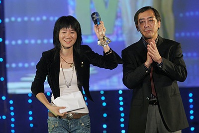 Đêm thời trang… “hài hước”! - 16 Đêm thời trang… “hài hước”! - 16