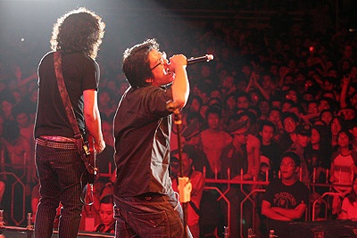 “Rock storm”: Vẫn chưa phải là... cơn bão Rock! - 3