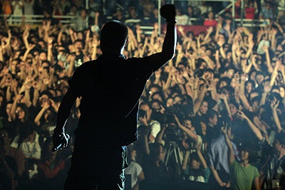 “Rock storm”: Vẫn chưa phải là... cơn bão Rock! - 6