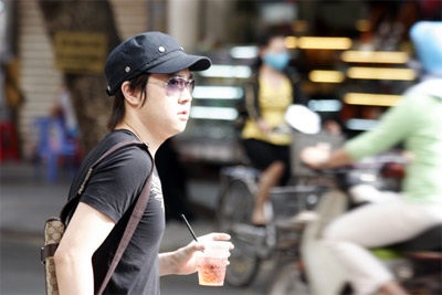 Lê Hiếu đang yêu… hết mình - 1 Lê Hiếu đang yêu… hết mình - 1