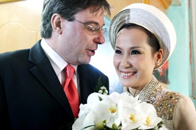 Cô dâu mới Giáng Son chia sẻ về âm nhạc và… chuyện tình - 1 Cô dâu mới Giáng Son chia sẻ về âm nhạc và… chuyện tình - 1