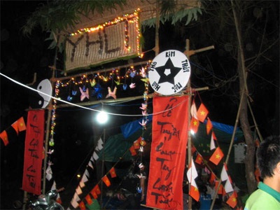 Sinh viên Huế “ngẫu hứng” với hội trại 26/3 - 7