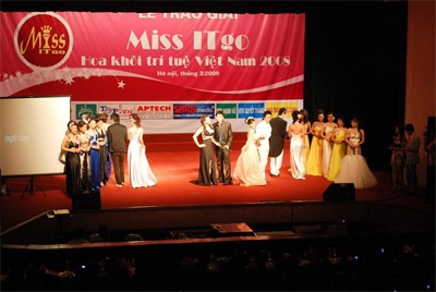 Miss ITgo đã tìm thấy “bông hoa” trí tuệ nhất - 8 Miss ITgo đã tìm thấy “bông hoa” trí tuệ nhất - 8