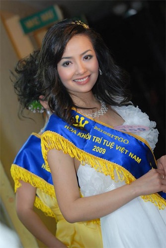 Miss ITgo đã tìm thấy “bông hoa” trí tuệ nhất - 10 Miss ITgo đã tìm thấy “bông hoa” trí tuệ nhất - 10