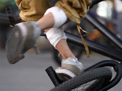Teen Sài thành mạo hiểm với BMX - 3 Teen Sài thành mạo hiểm với BMX - 3