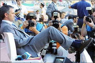 Top 10 nhân vật ăn mặc đẹp nhất làng BĐ châu Âu - 9 Top 10 nhân vật ăn mặc đẹp nhất làng BĐ châu Âu - 9