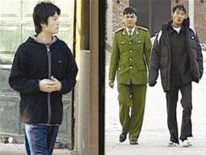 Đằng sau tấm Kỷ niệm chương - 2