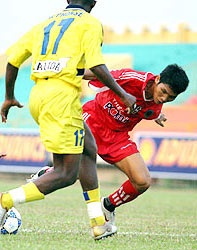 Những cái nhất của giai đoạn 1 V-League - 1