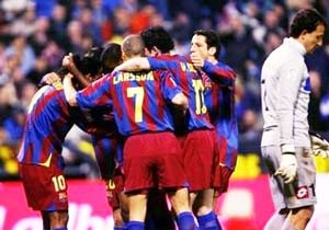 Thắng Zaragoza 2-0, Barca phục thù thành công - 1