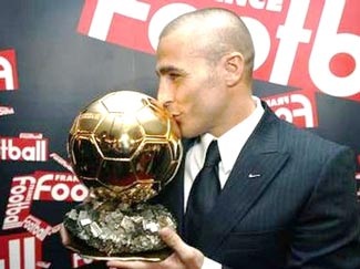 Cannavaro chính thức giành Quả bóng vàng châu Âu - 1
