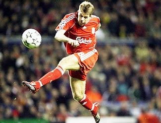 Gullit: “Lãng phí quá tài năng Gerrard!” - 1 Gullit: “Lãng phí quá tài năng Gerrard!” - 1