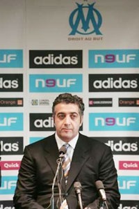 Người “chiếm đoạt” Olympique Marseille, ông là ai? - 1