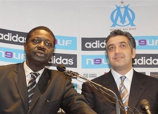 Người “chiếm đoạt” Olympique Marseille, ông là ai? - 2