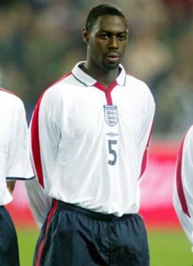 Tuyển Anh sẽ không vượt qua vòng 1/8  - 1