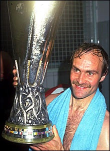 Đội trưởng Sư tử Anh – Họ là ai? - 7