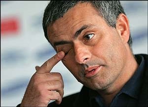 Huấn luyện viên - Nỗi buồn người Anh - 2 Huấn luyện viên - Nỗi buồn người Anh - 2