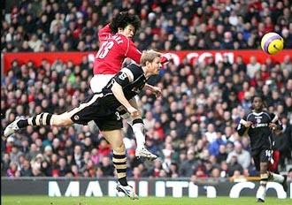 Chiến thắng thứ 10 liên tiếp tại Old Trafford! - 2 Chiến thắng thứ 10 liên tiếp tại Old Trafford! - 2