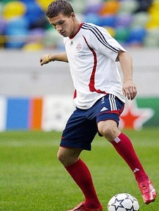 Những cuộc "đọ súng" trước kỳ nghỉ Đông - 2