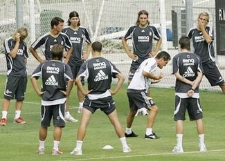 Capello: “Kế hoạch mua sắm của Real chưa dừng lại” - 1