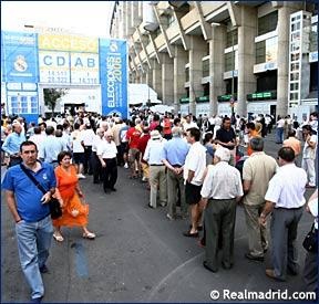 Hoãn công bố tân Chủ tịch Real - 1